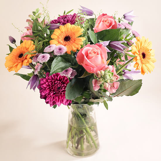 Poésie de Saison – roses, gerberas et chrysanthèmes, Jura